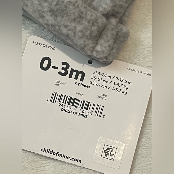 Carter’s Child of Mine & Children’s Place LOT of 0-3 MONTHS Outfits & Bodysuits - Picture 12 of 16